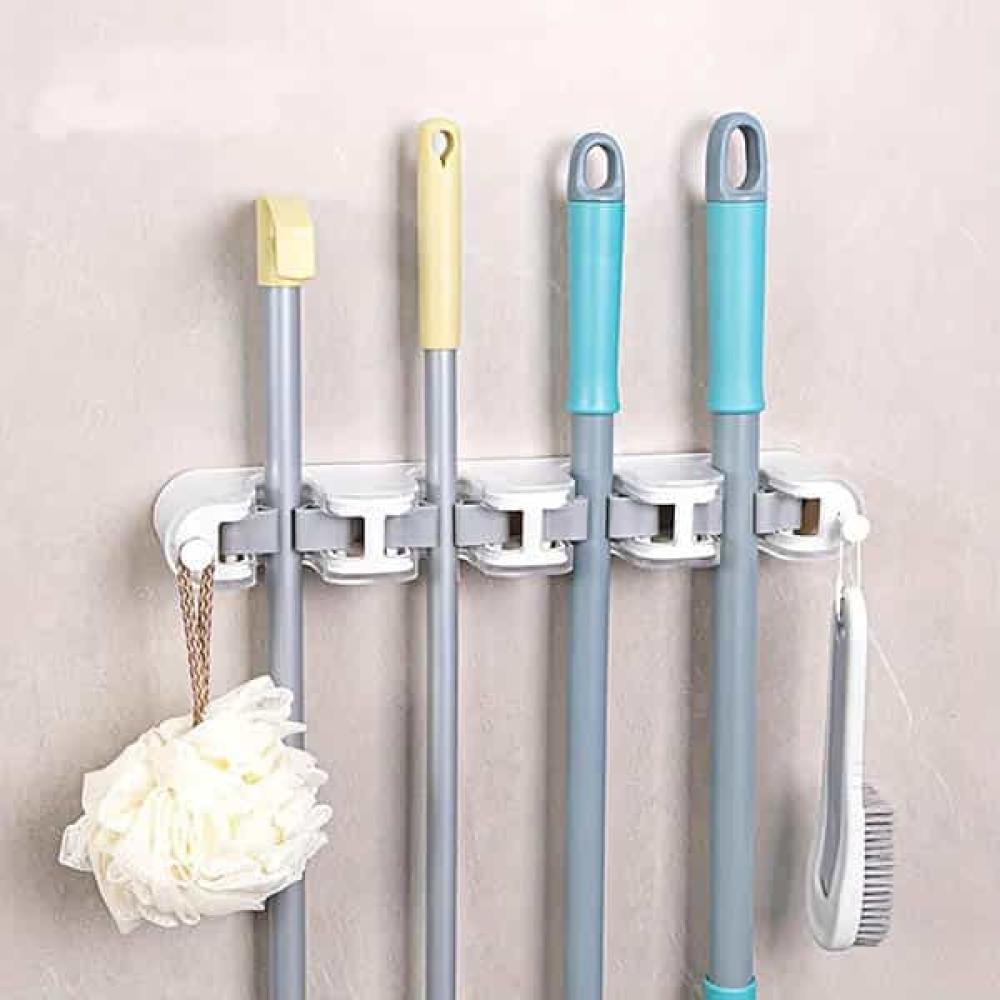 حامل المكنسة